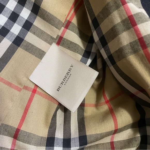 Burberry London Coat Jacket - Picture 8 of 9